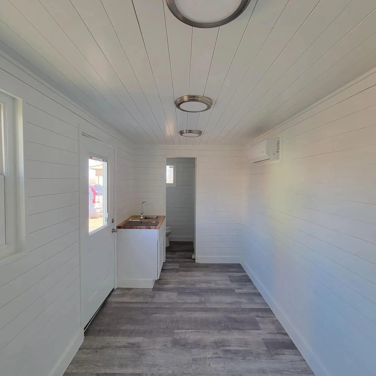 Custom 20ft Shipping Container House - Image 3